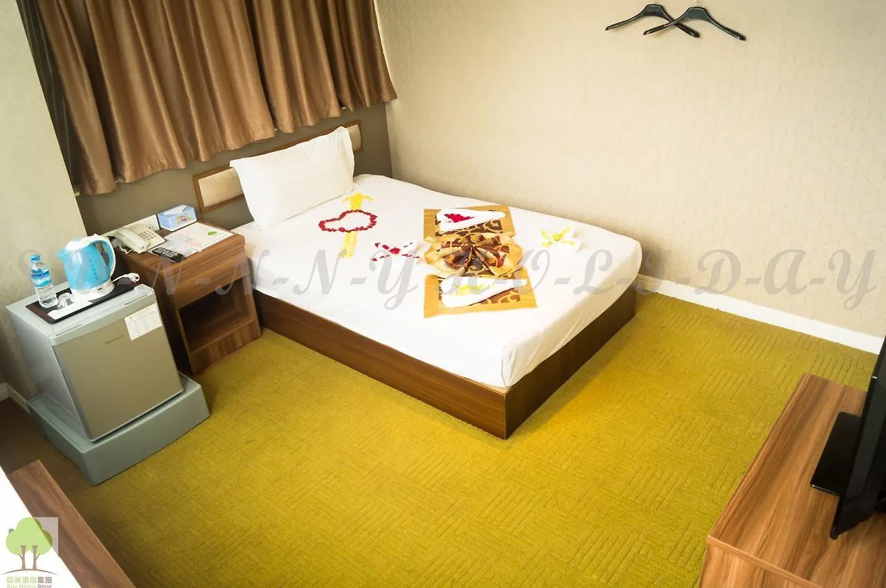 ***  Sunny Holiday Hotel Gyogon Myanmar