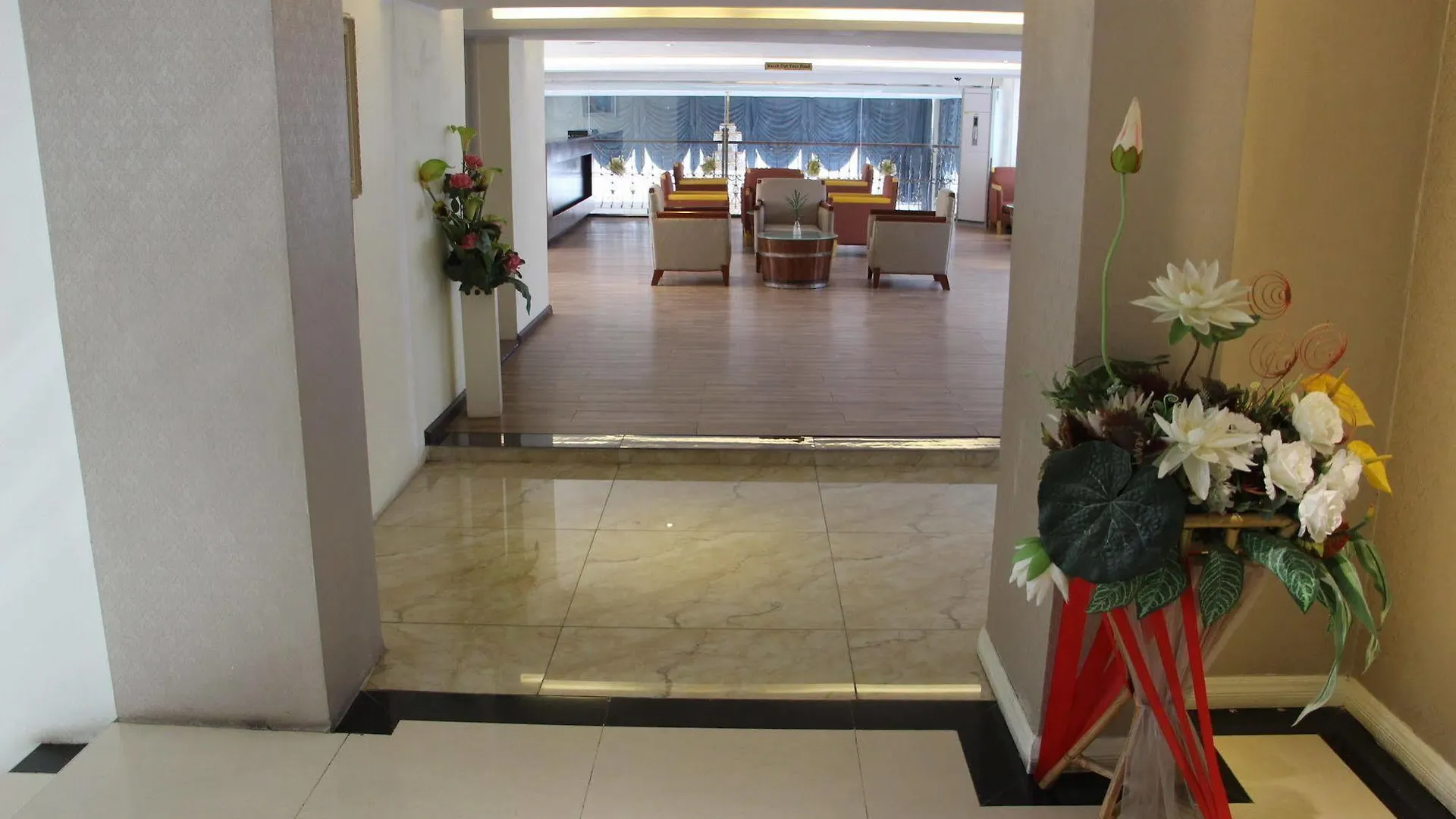 Sunny Holiday Hotel Gyogon Myanmar