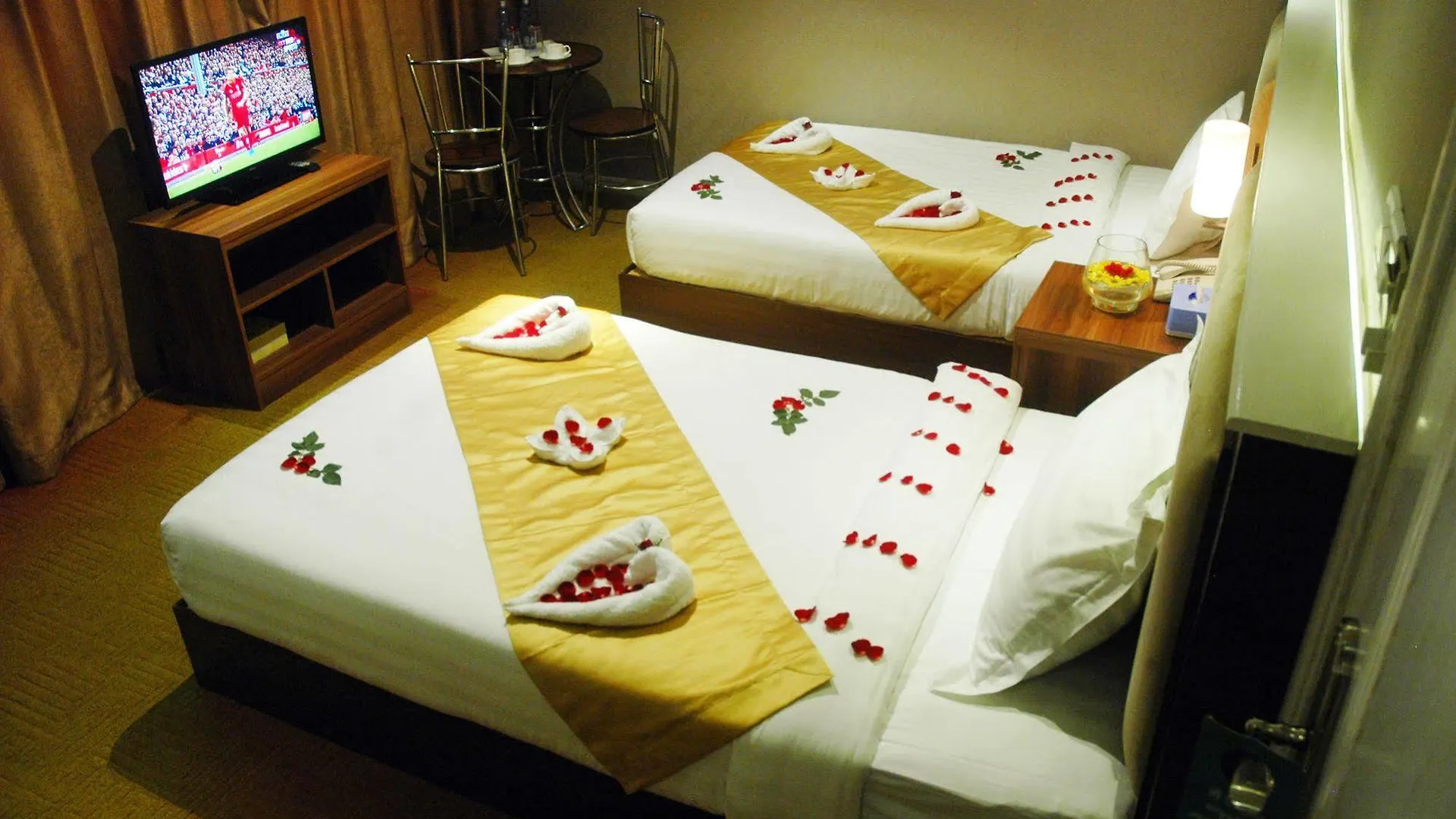 ***  Sunny Holiday Hotel Gyogon Myanmar