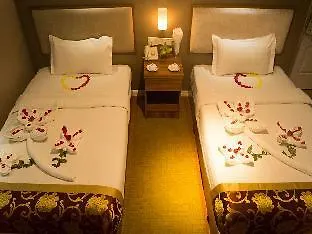 Sunny Holiday Hotel Gyogon